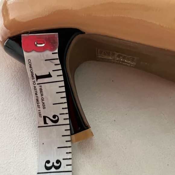 Jeffrey Campbell Ibiza Situation bow heels
Narrow fit
New without tag
Never worn - Picture 5 of 11